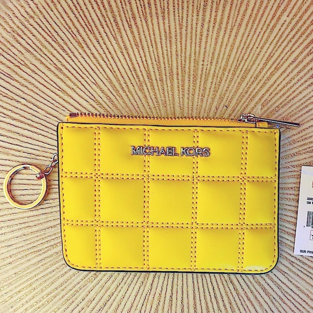 Michael Kors Jet Set Travel Daisy Yellow Coin Pouch w/ ID & credit card slot key
